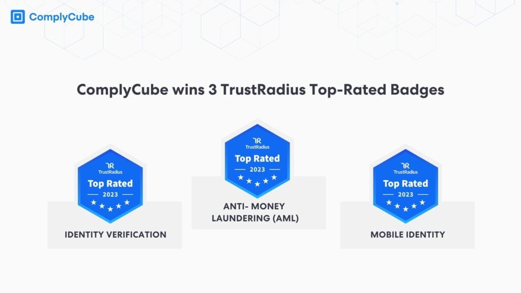 Trustradius complycube gana tres insignias en 2023 | Complycube Complycube gana 3 premios Trustradius al mejor software AML.